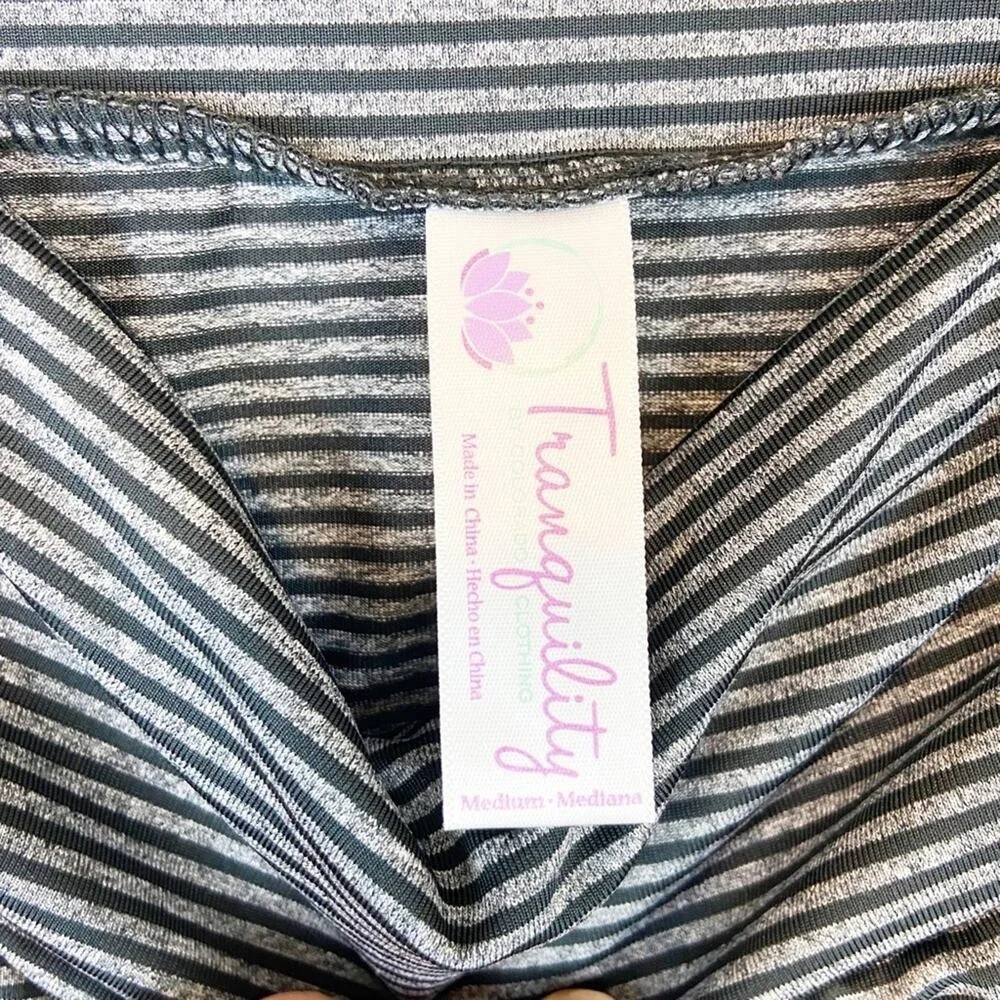 Gray Black Striped Knit Skirt A‑Line Stretch Travel Comfort Medium